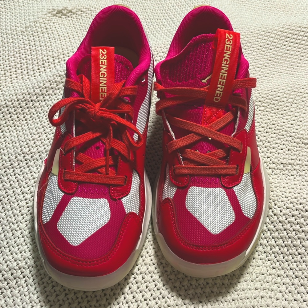 Women's Jordan Air 200E Siren Red/Black-Pink Prime